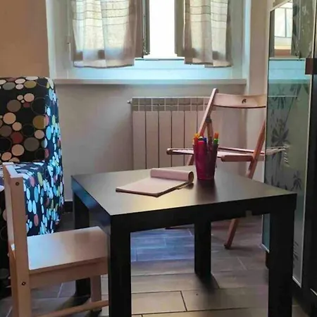 شقة One Bedroom With Wifi At 3 Km Away From The Beach *