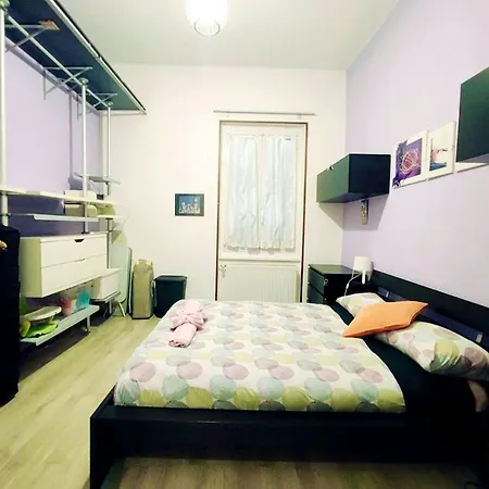 Appartement One Bedroom With Wifi At 3 Km Away From The Beach Genua